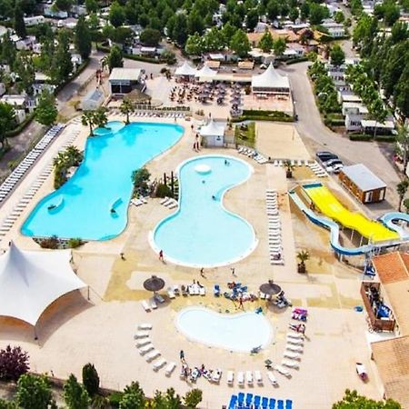 Mobil-Home VI 58 A Vias - La Carabasse - Camping Siblu Avec Piscine Exterior foto